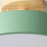 Close-up of the wooden detail and acrylic diffuser