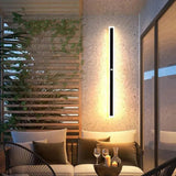 Black Minimalist Edge Radiation Linear LED Outdoor Wall Light