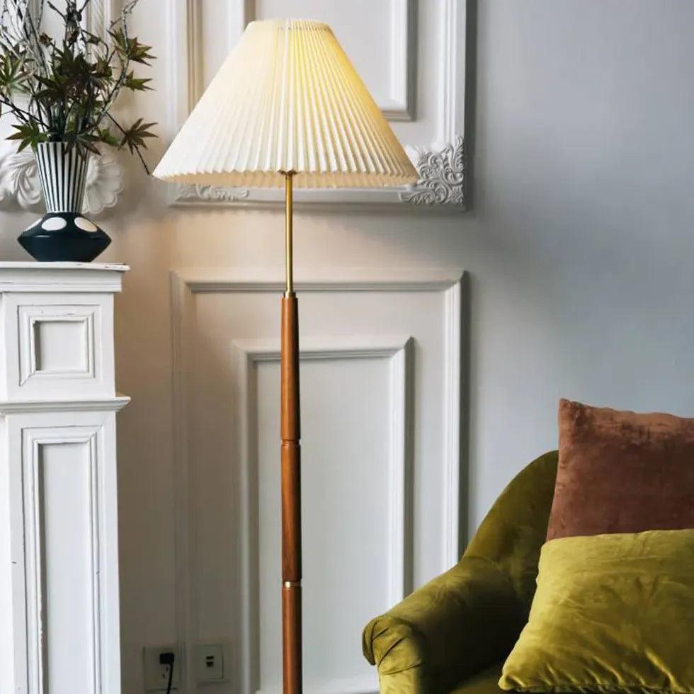 Cone-Shaped Vintage Floor Lamp with Wooden Pole - Clowas