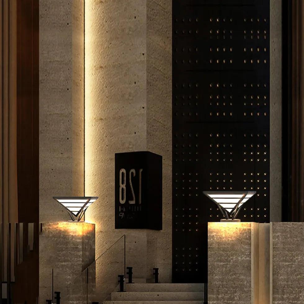 Pyramid Shape Led Outdoor Pillar Lights - Clowas