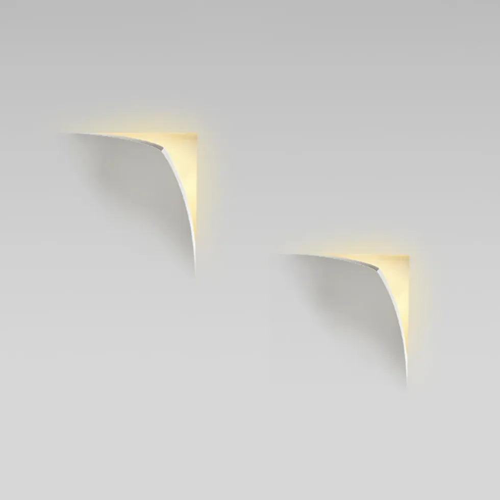V-shaped modern white recessed wall light - Clowas