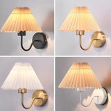Cream-style Pleated Wall Light for Bedroom