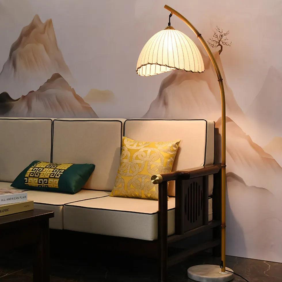 White Curved Fabric Retro Floor Lamp - Clowas