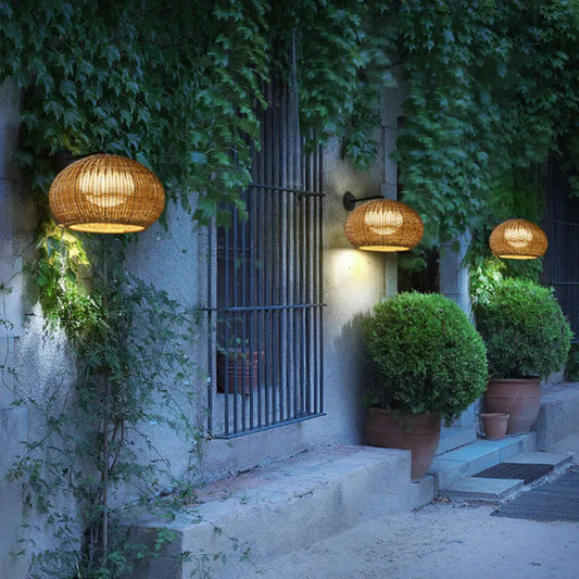Black Outdoor Wall Lights for Modern Exteriors