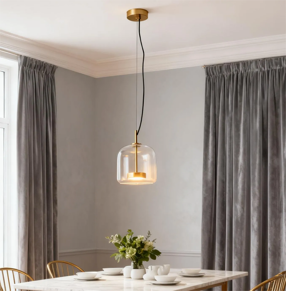 Modern Round LED Glass Pendant Light for Dining Table
