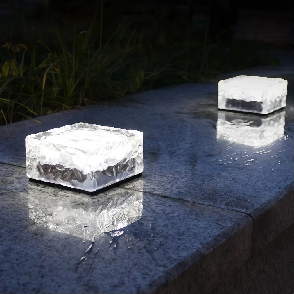 Solar Cube Garden Light Glass with Portable Design