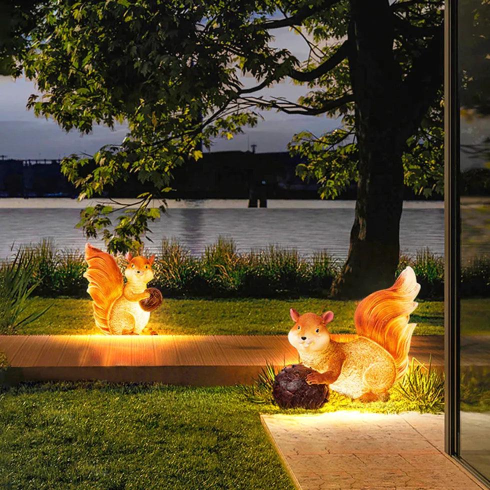 Resin Squirrel Outdoor Floor Lamps for Garden