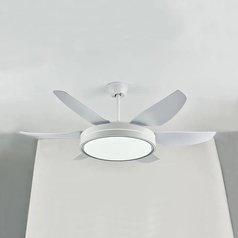 Remote-Controlled Minimalist White Fan Light - Clowas