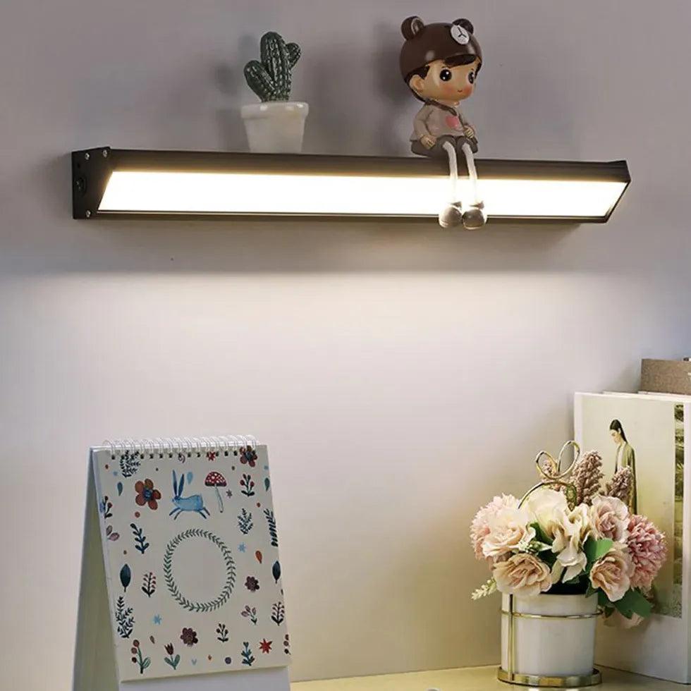 Linear LED Black Reading Light - Clowas