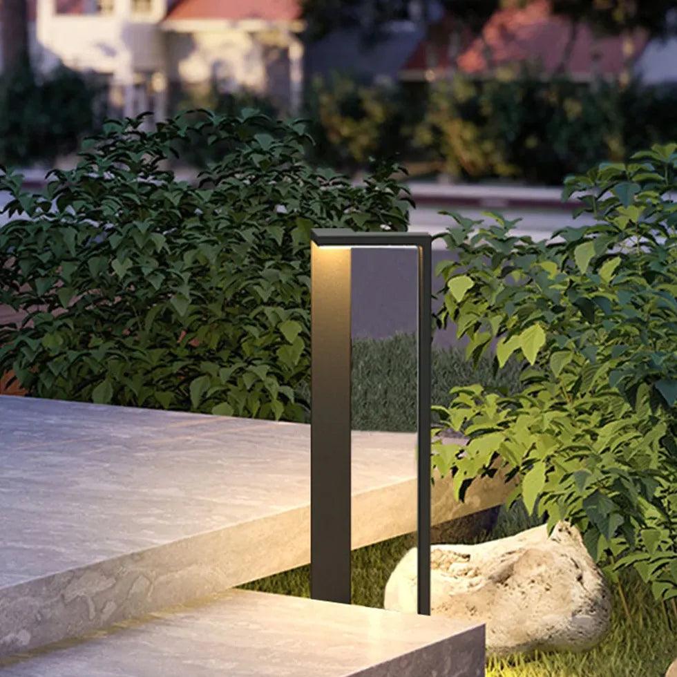 Minimalist LED Garden Bollard Lights - Clowas