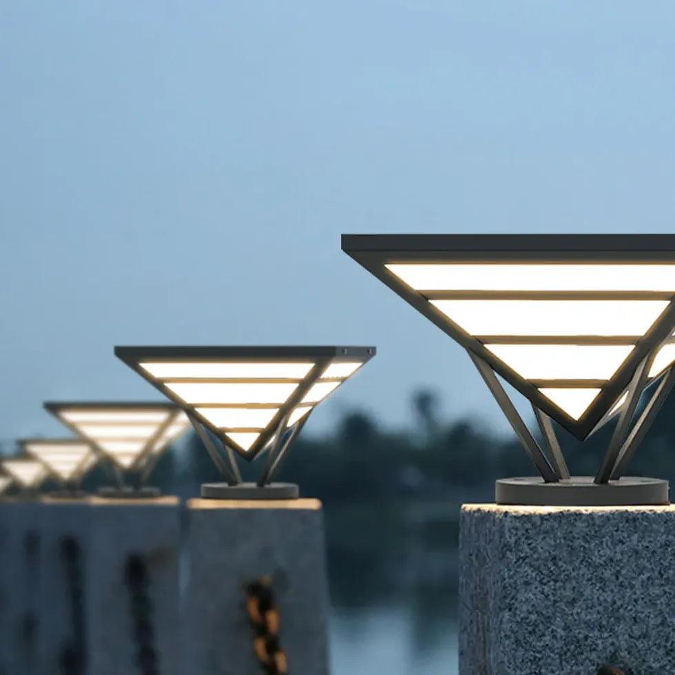 Pyramid Shape Led Outdoor Pillar Lights - Clowas