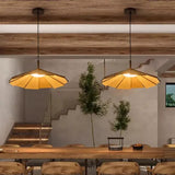 Petal-Shaped Wooden Pendant Light - Clowas